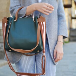 Art 01 Giuv 110 Borsa Dollaro + Ruga Col 10 Cuoio/ 10 Black/10 Nude
